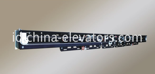 6 Panels Freight Elevator Landing Door Mechanism Center Opening